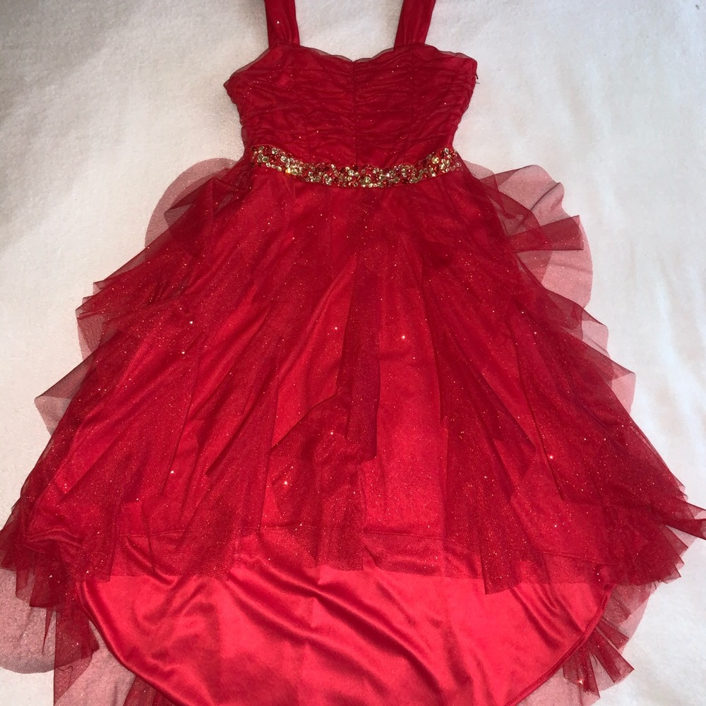 Tween Diva sparkly red dress